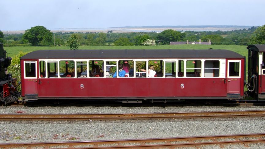 Ffestiniog Railway carriage No.119