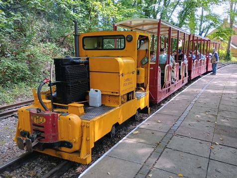 image:- O&K7529 hauling a passenger train in the Country Park